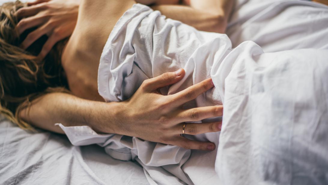 Vreemdgangers klappen uit de biecht: aan deze 10 signalen herken je bedrog Vreemdgangers klappen uit de biecht: aan deze 10 signalen herken je bedrog