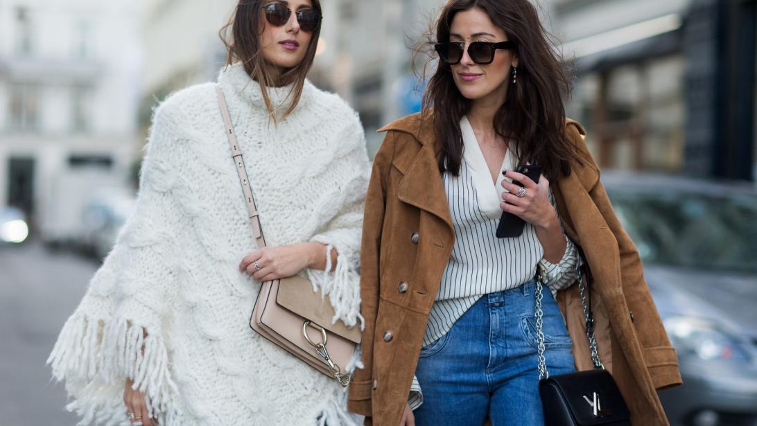 La question mode: comment adopter le poncho seventies? La question mode: comment adopter le poncho seventies?