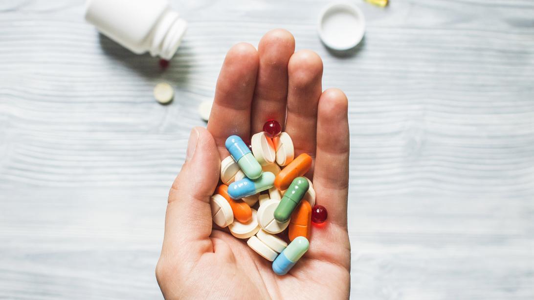 Straffe getuigenis: "Ik kreeg een psychose nadat ik een middel tegen acne nam" Straffe getuigenis: "Ik kreeg een psychose nadat ik een middel tegen acne nam"