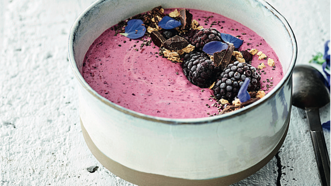 Easy & healthy: le bowl aux myrtilles, le petit déjeuner des gens pressés Easy & healthy: le bowl aux myrtilles, le petit déjeuner des gens pressés