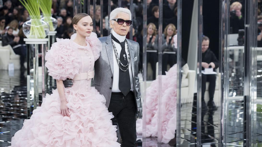 Inès, Lily-Rose, Claudia... Zoom sur les sublimes muses de Karl Lagerfeld Inès, Lily-Rose, Claudia... Zoom sur les sublimes muses de Karl Lagerfeld