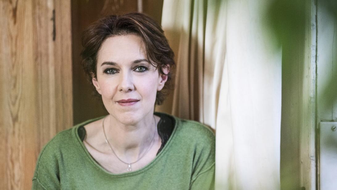 Barbara Abel: "Je voulais être star de cinéma, adulée des foules" Barbara Abel: "Je voulais être star de cinéma, adulée des foules"