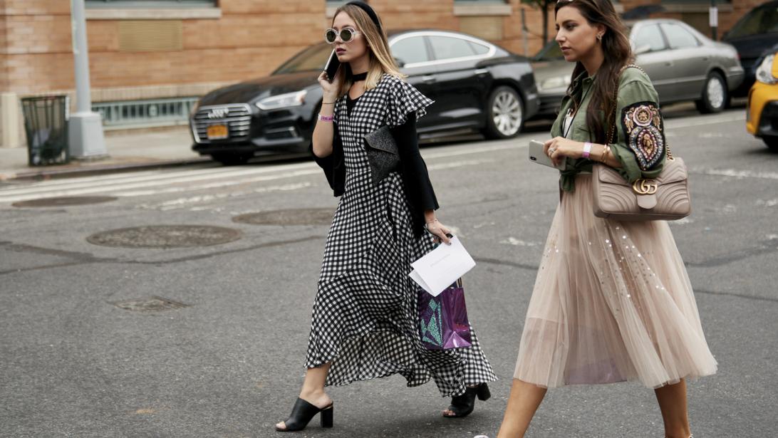 Dit accessoire is hélemaal terug van weggeweest (and we all love it...) Dit accessoire is hélemaal terug van weggeweest (and we all love it...)