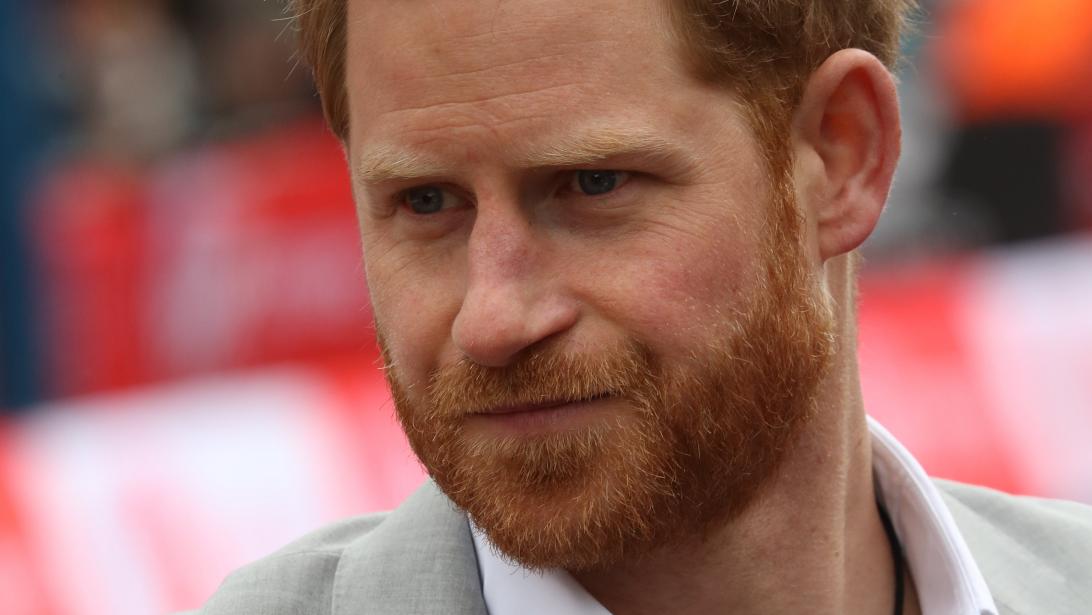 Prins Harry heeft maar één speciaal verzoek als hij op hotel gaat Prins Harry heeft maar één speciaal verzoek als hij op hotel gaat