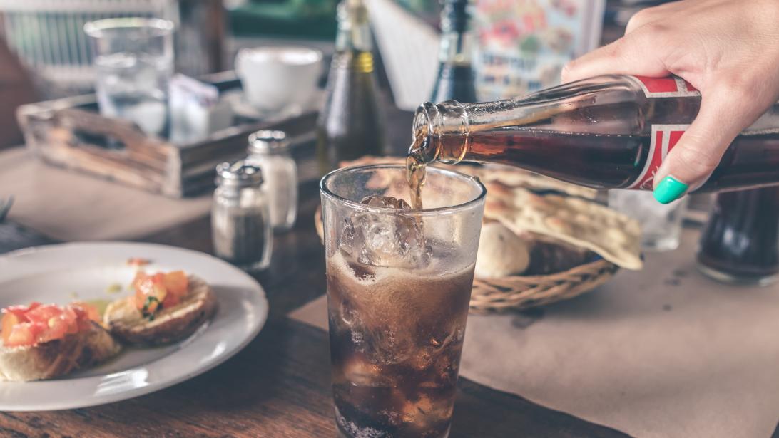 Gloups: une cannette de soda par jour suffit pour endommager votre foie Gloups: une cannette de soda par jour suffit pour endommager votre foie