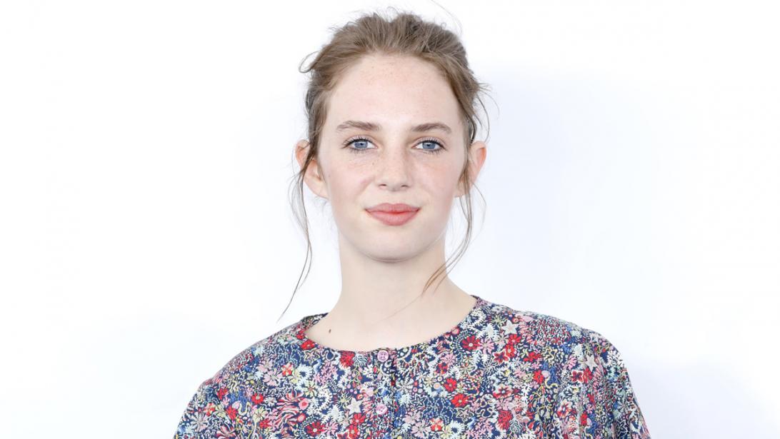 Wie is Maya Hawke? Alles wat je moet weten over het nieuwe personage in Stranger Things Wie is Maya Hawke? Alles wat je moet weten over het nieuwe personage in Stranger Things