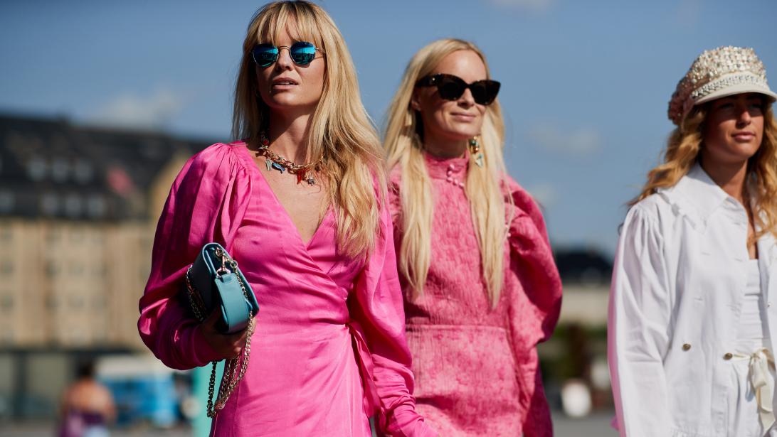 De mooiste streetstyle looks op Kopenhagen Fashion Week - en waar je ze kan shoppen De mooiste streetstyle looks op Kopenhagen Fashion Week - en waar je ze kan shoppen