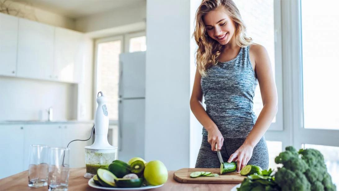 Volgens dit onderzoek is minder calorieën eten net wél gezond Volgens dit onderzoek is minder calorieën eten net wél gezond
