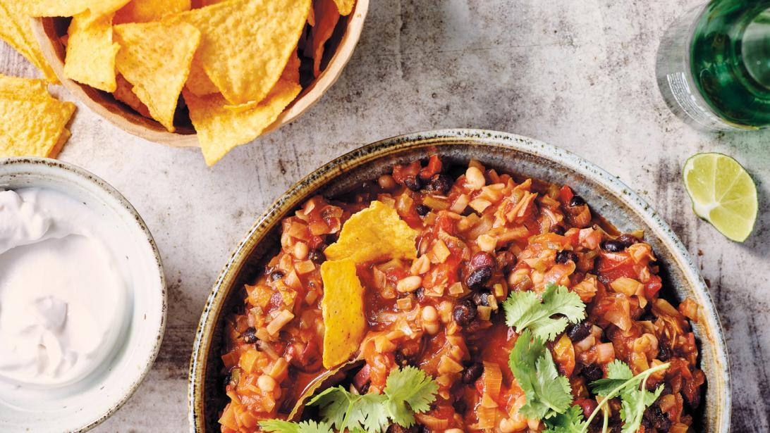 Recette: ce délicieux chili sin carne 100% végan bluffera les amateurs de viande! Recette: ce délicieux chili sin carne 100% végan bluffera les amateurs de viande!