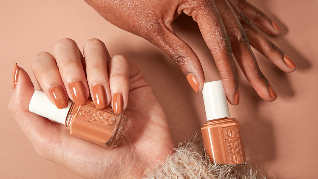 On craque pour la nouvelle collection Essie et ses teintes automnales! On craque pour la nouvelle collection Essie et ses teintes automnales!