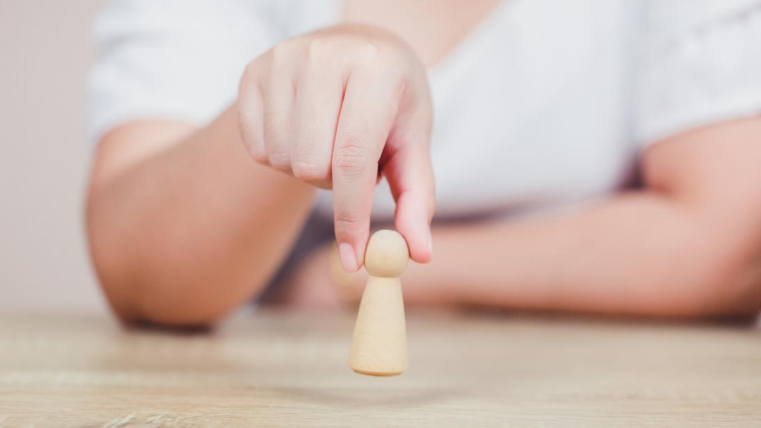 De leukste gezelsschapspellen om alleen of met twee te spelen De leukste gezelsschapspellen om alleen of met twee te spelen