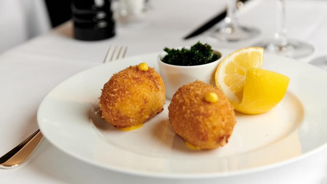 Garnaalkroket lovers: met dit recept maak je ze eenvoudig zelf Garnaalkroket lovers: met dit recept maak je ze eenvoudig zelf