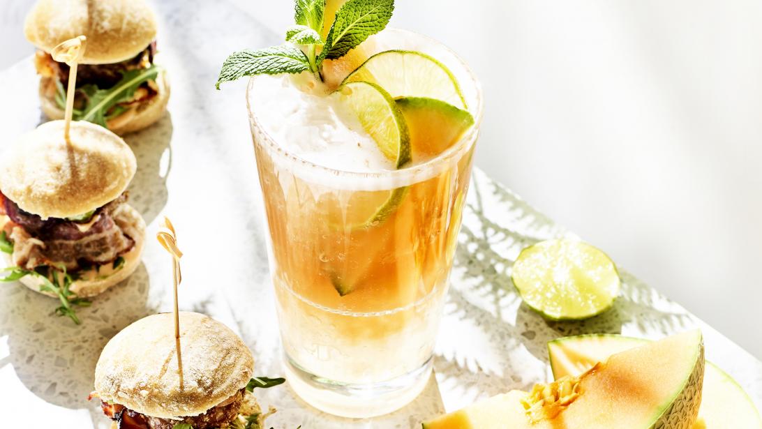Apéro estival: mojito au melon et miniburgers Apéro estival: mojito au melon et miniburgers