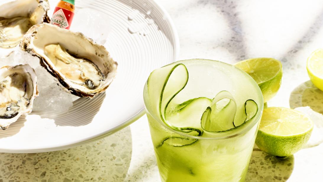 Apéro gourmand: virgin Tom Collins et huîtres au bloody mary Apéro gourmand: virgin Tom Collins et huîtres au bloody mary