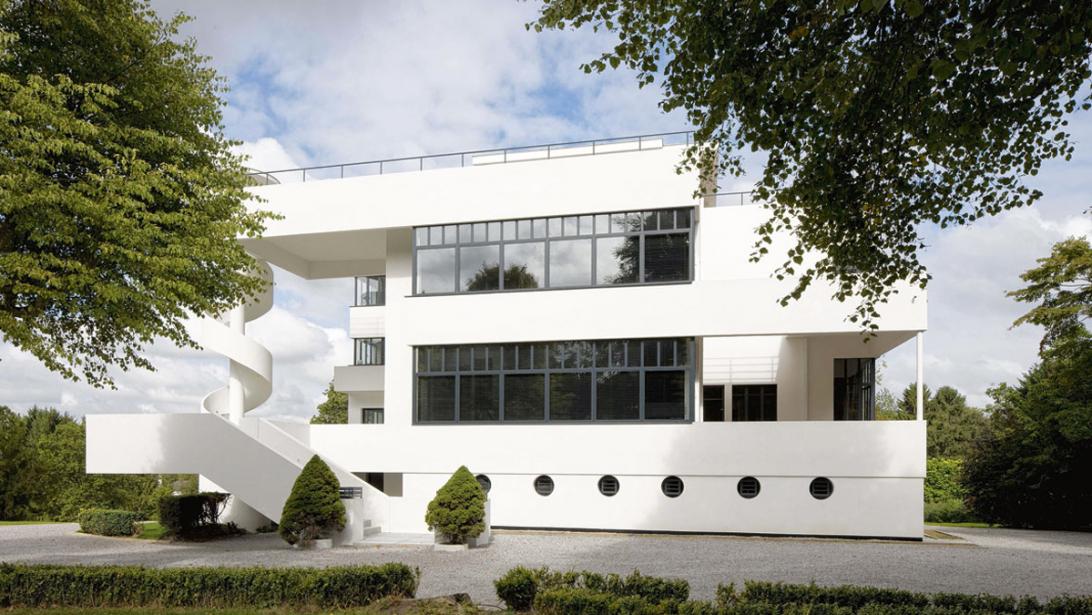 Pakketbootstijl: 9 x geniale gevels op architectuurwandeling door Brussel Pakketbootstijl: 9 x geniale gevels op architectuurwandeling door Brussel