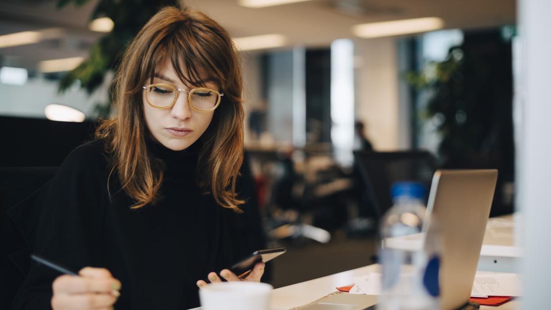 Als je job je nachtmerrie wordt: Lotte voelde geen klik met haar baas en werd uiteindelijk ontslagen Als je job je nachtmerrie wordt: Lotte voelde geen klik met haar baas en werd uiteindelijk ontslagen
