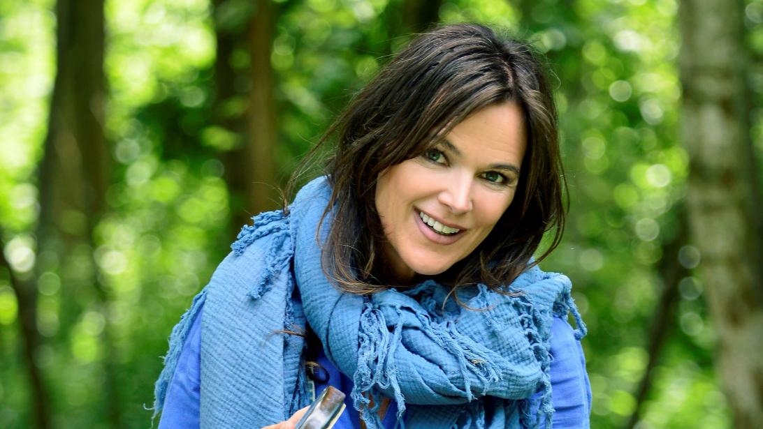 Pascale Naessens over nieuw boek 'Echt Eten': "een dessert hoeft helemaal niet zondigen te zijn" Pascale Naessens over nieuw boek 'Echt Eten': "een dessert hoeft helemaal niet zondigen te zijn"
