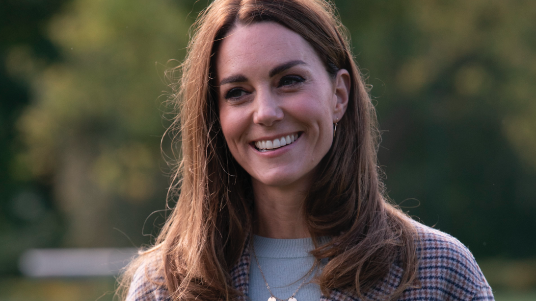 Kate Middleton: son manteau à carreaux stylé fait l'unanimité! Kate Middleton: son manteau à carreaux stylé fait l'unanimité!