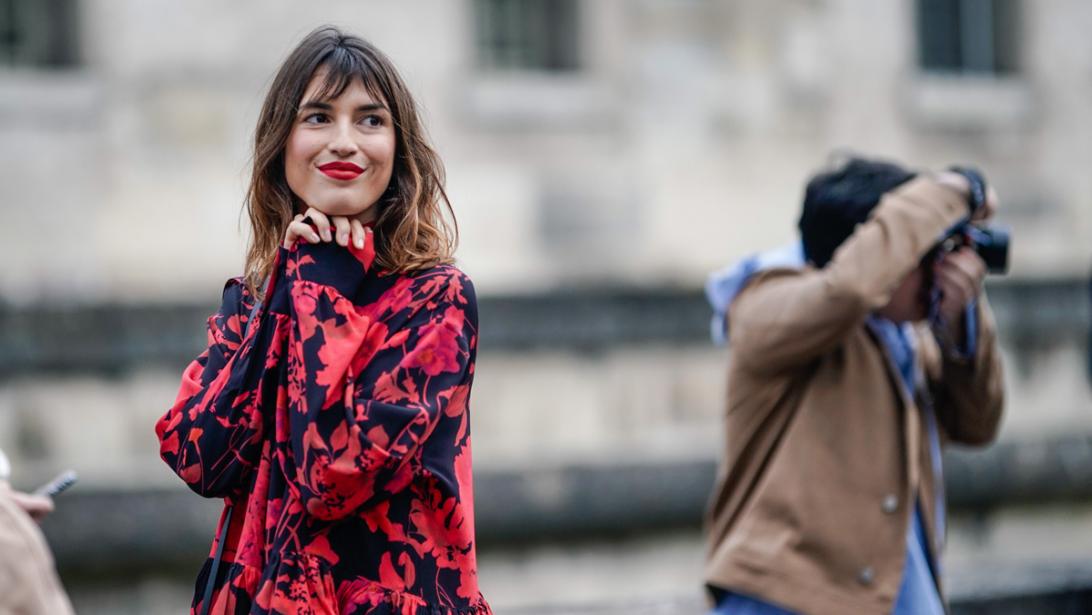 8 x items die élke Parisienne in haar kast heeft hangen 8 x items die élke Parisienne in haar kast heeft hangen