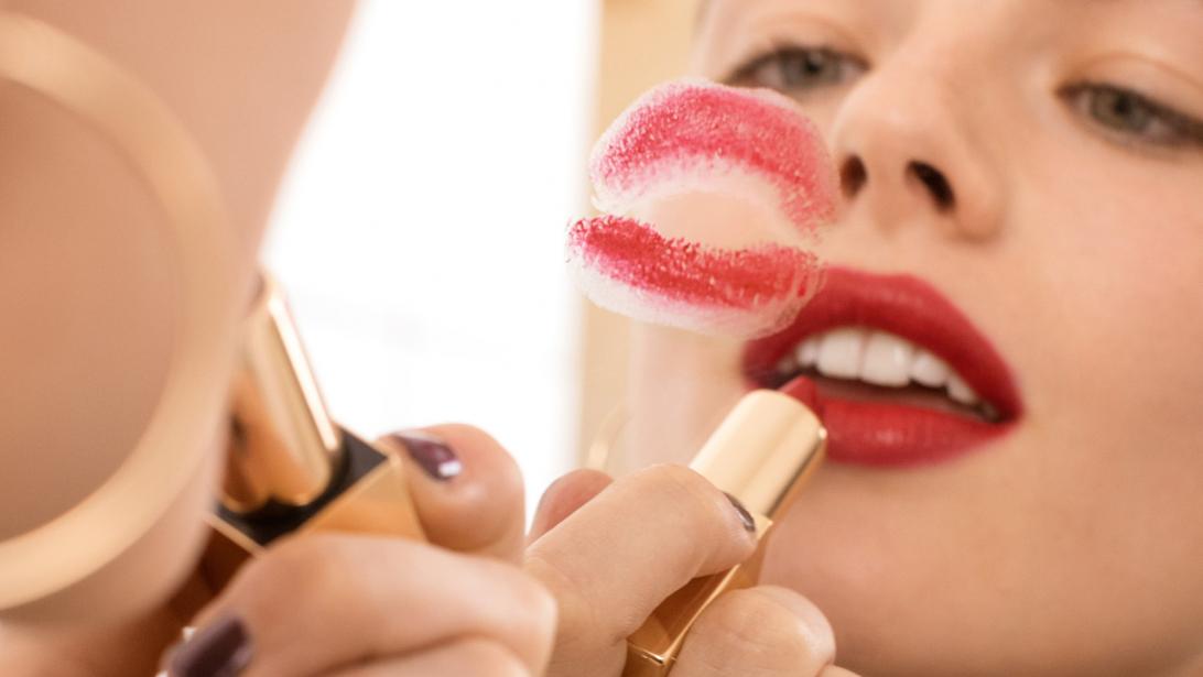 Onze beautyredactrice tipt de beste make-up hacks die ze over de jaren leerde Onze beautyredactrice tipt de beste make-up hacks die ze over de jaren leerde