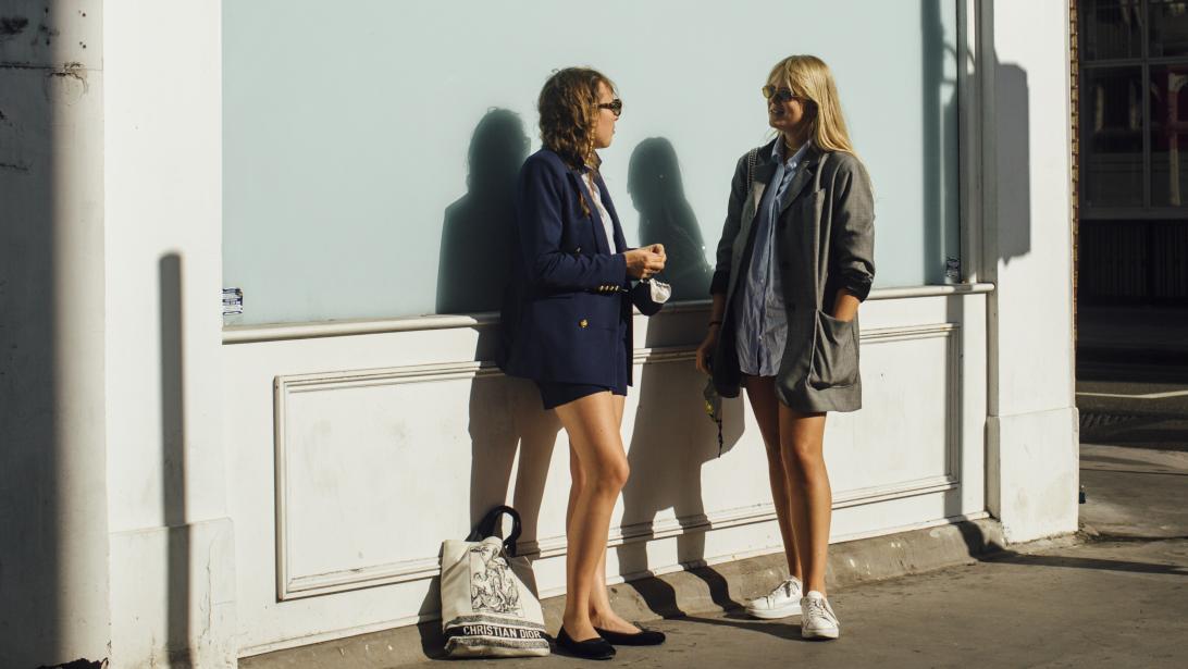 Les modeuses ont jeté leur dévolu sur ces sneakers typiques des 90's! Les modeuses ont jeté leur dévolu sur ces sneakers typiques des 90's!