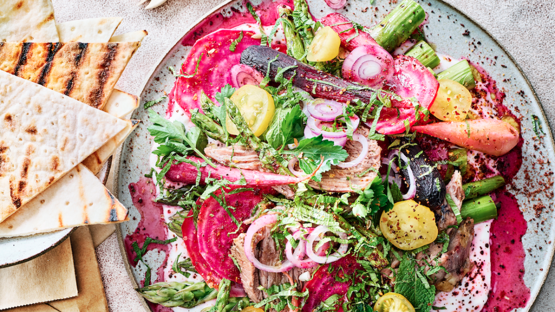La salade colorée au gigot d'agneau façon Ottolenghi La salade colorée au gigot d'agneau façon Ottolenghi