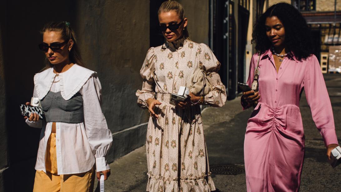Sun is out: deze 4 jurkentrends wil je niet missen deze zomer Sun is out: deze 4 jurkentrends wil je niet missen deze zomer