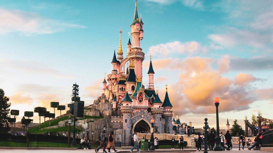 Disneyland réouvre ses portes: 3 bonnes raisons d'y filer de ce pas! Disneyland réouvre ses portes: 3 bonnes raisons d'y filer de ce pas!
