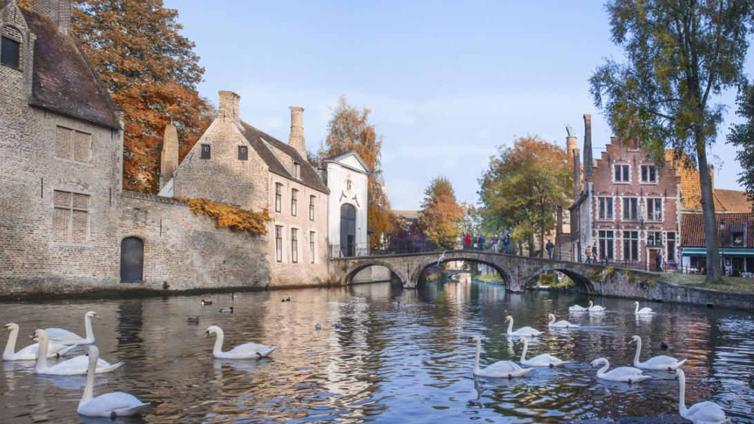 Dé uittip voor de zomer: volg de Feeling shopping-route in Brugge Dé uittip voor de zomer: volg de Feeling shopping-route in Brugge