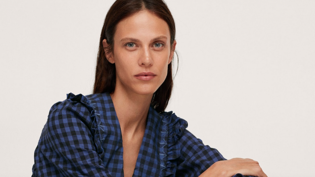 Bon plan: cette robe Mango ressemble à une pièce d'un label de luxe Bon plan: cette robe Mango ressemble à une pièce d'un label de luxe