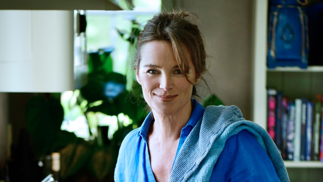 De 'Go Pure masterclass' van Pascale Naessens: "Wie meer kennis over gezonde voeding heeft, kan betere keuzes maken" De 'Go Pure masterclass' van Pascale Naessens: "Wie meer kennis over gezonde voeding heeft, kan betere keuzes maken"