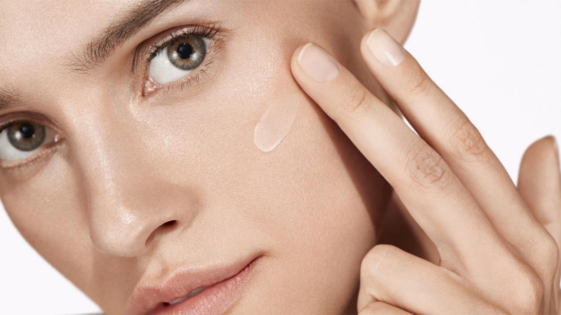 Dit zijn ze: dé 12 x beauty must-haves van het moment Dit zijn ze: dé 12 x beauty must-haves van het moment