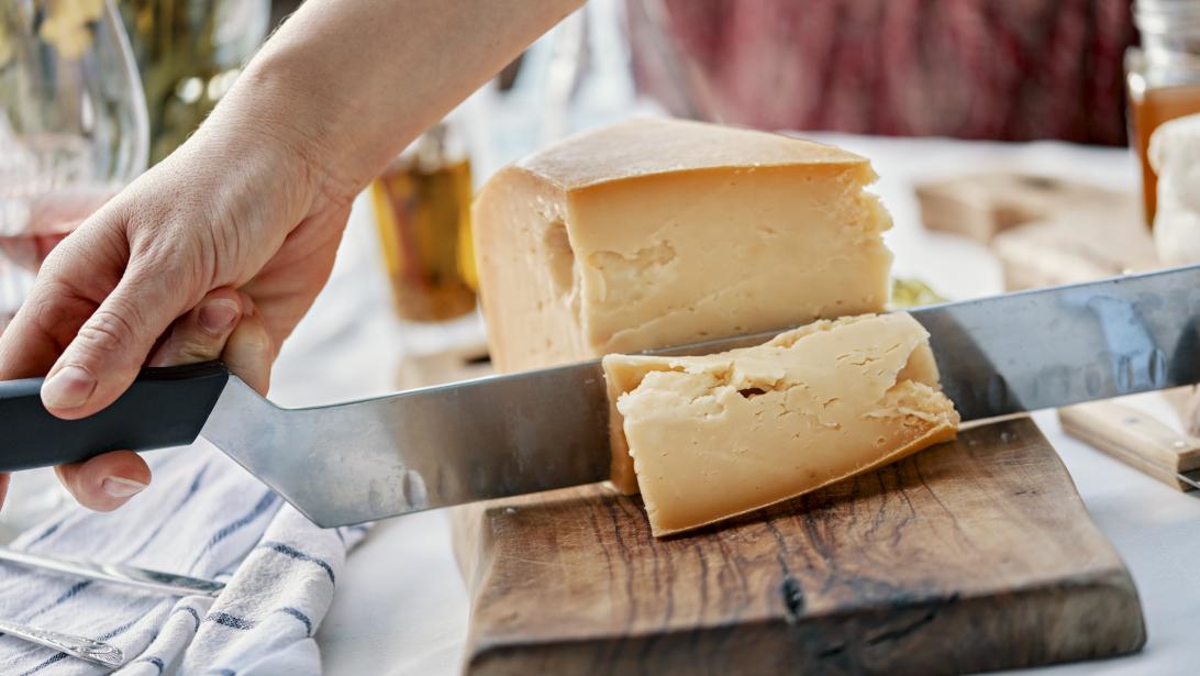 Raclettebowl: de nieuwste foodtrend voor iedereen die zot is van kaas Raclettebowl: de nieuwste foodtrend voor iedereen die zot is van kaas