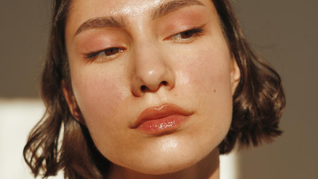 Dit beautyproduct is meer dan 90 jaar oud maar nog steeds razend populair Dit beautyproduct is meer dan 90 jaar oud maar nog steeds razend populair