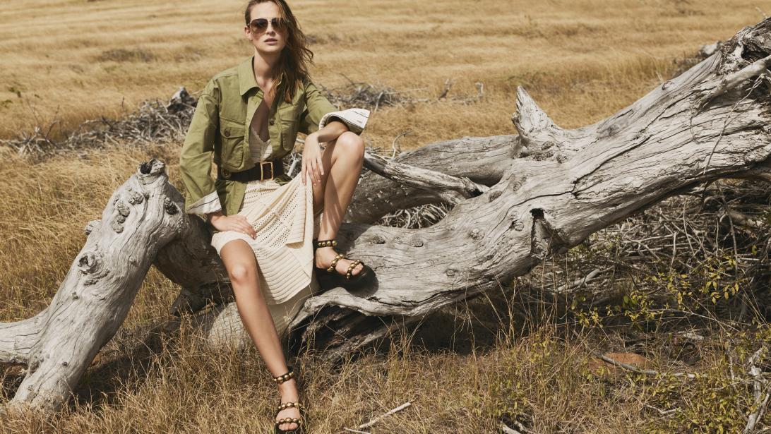 Cette matière tendance fait partie des must-have mode de la saison Cette matière tendance fait partie des must-have mode de la saison