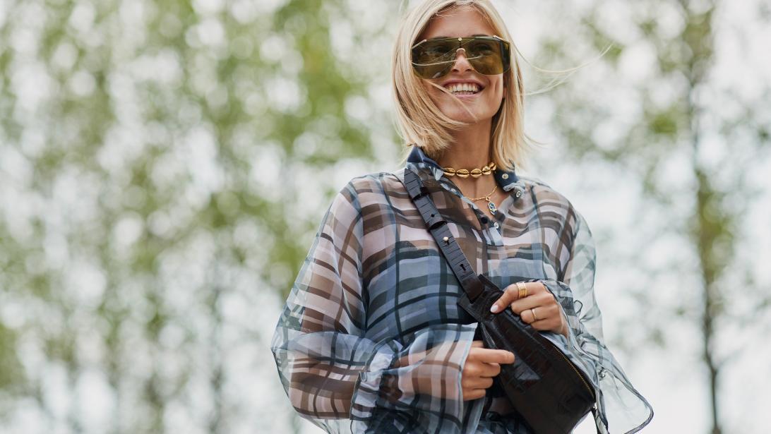 6 secrets de pro pour être élégante avec des vêtements transparents 6 secrets de pro pour être élégante avec des vêtements transparents