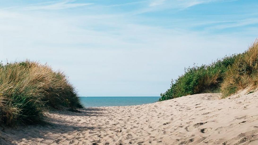 Genieten aan zee: vermijd de drukte en kies voor deze stranden Genieten aan zee: vermijd de drukte en kies voor deze stranden