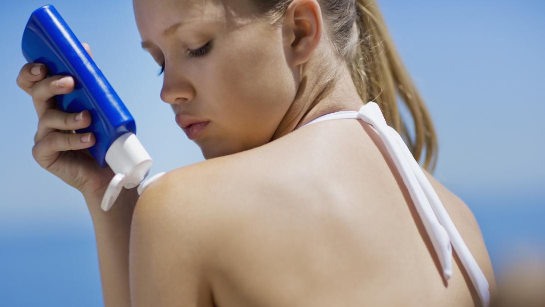 La routine beauté pour prendre soin des peaux sensibles à la plage La routine beauté pour prendre soin des peaux sensibles à la plage