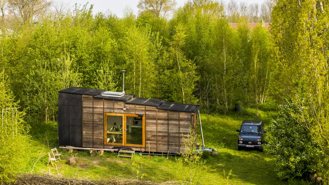 Témoignage: en quête de déconnexion, Jill a construit sa propre tiny house Témoignage: en quête de déconnexion, Jill a construit sa propre tiny house