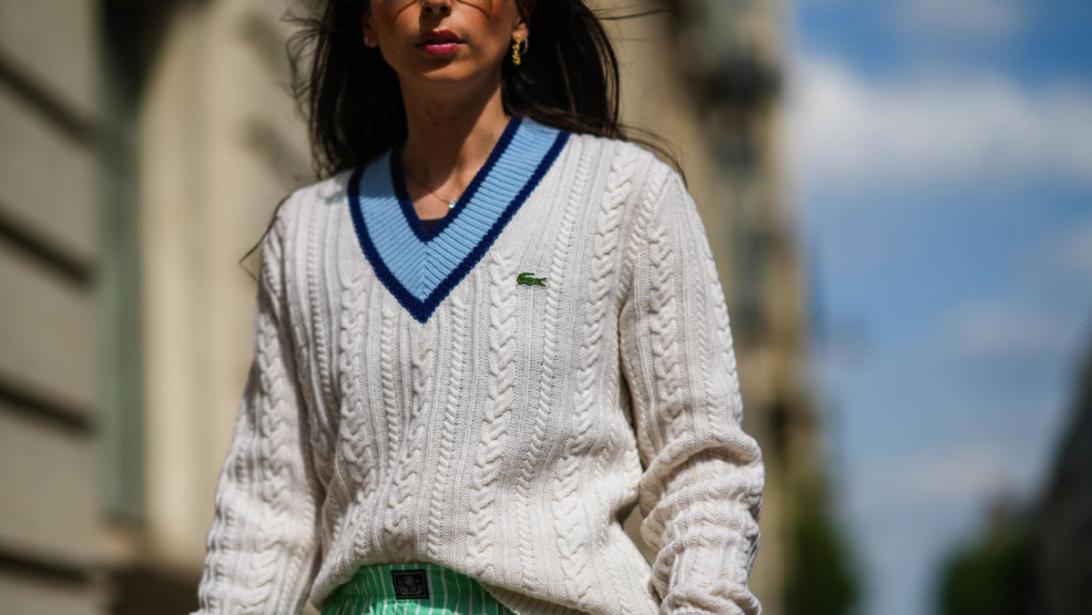 Trend-alert: Deze sportieve sweater maakt zijn comeback Trend-alert: Deze sportieve sweater maakt zijn comeback