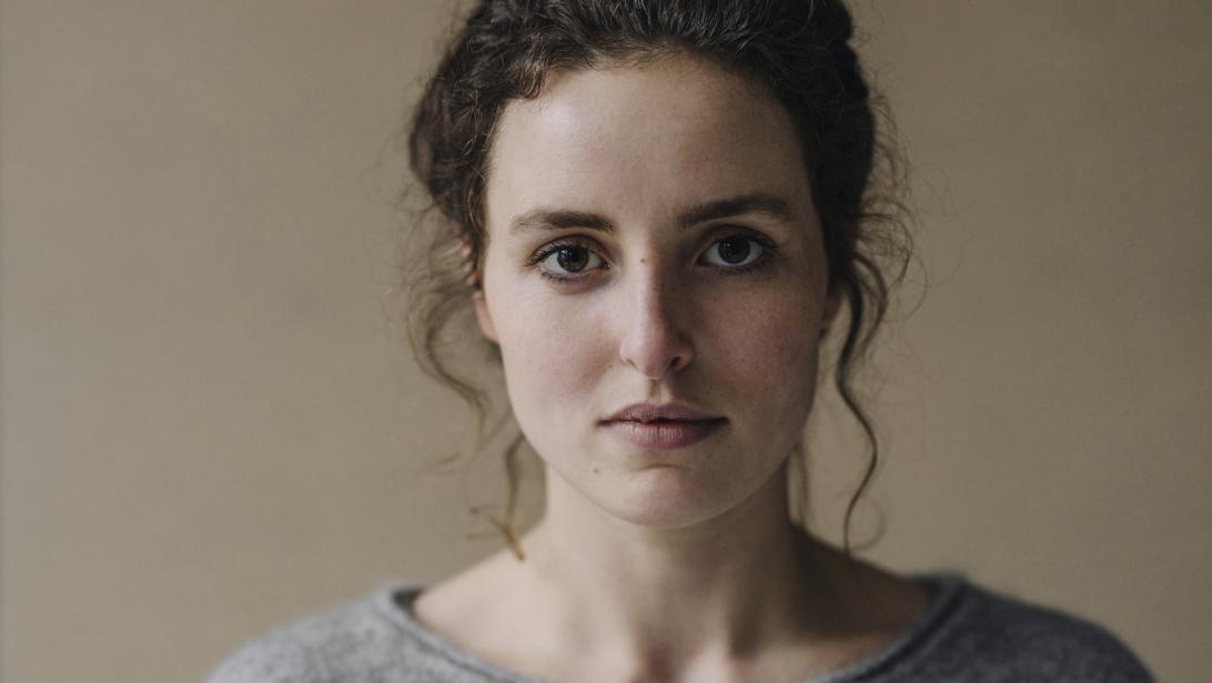 Getuigenis: Sofie stalkte haar ex-minnaar na een pijnlijke breuk Getuigenis: Sofie stalkte haar ex-minnaar na een pijnlijke breuk