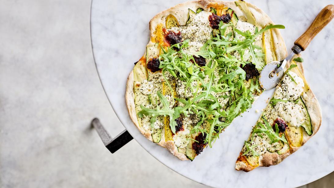 Saine, simple & savoureuse: cette revisite de la pizza est à tomber! Saine, simple & savoureuse: cette revisite de la pizza est à tomber!