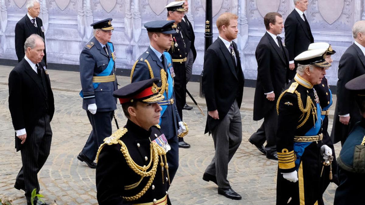 prince harry not in military uniform