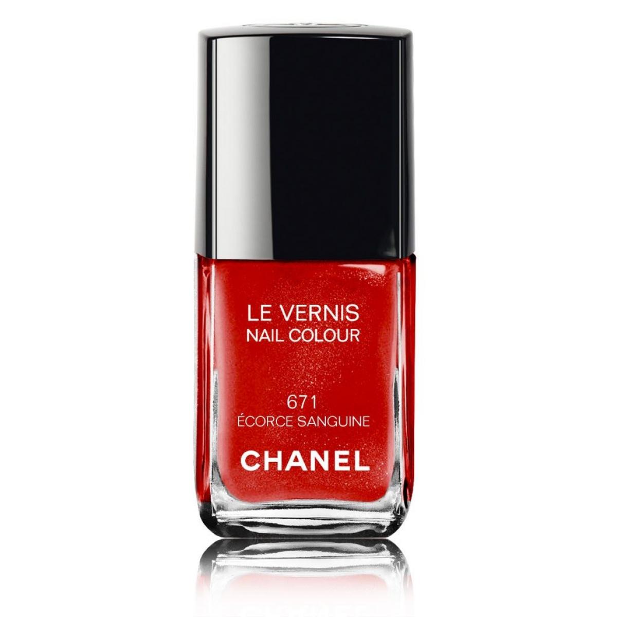 Écorce sanguine, Le Vernis, Chanel, 25€