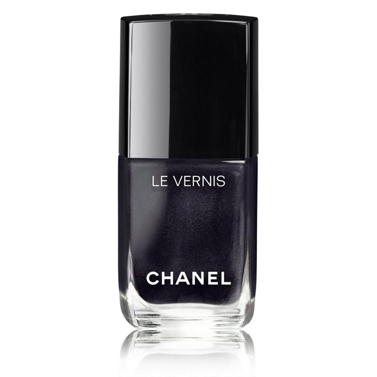 Gris obscur, Le Vernis, Chanel, 25€
