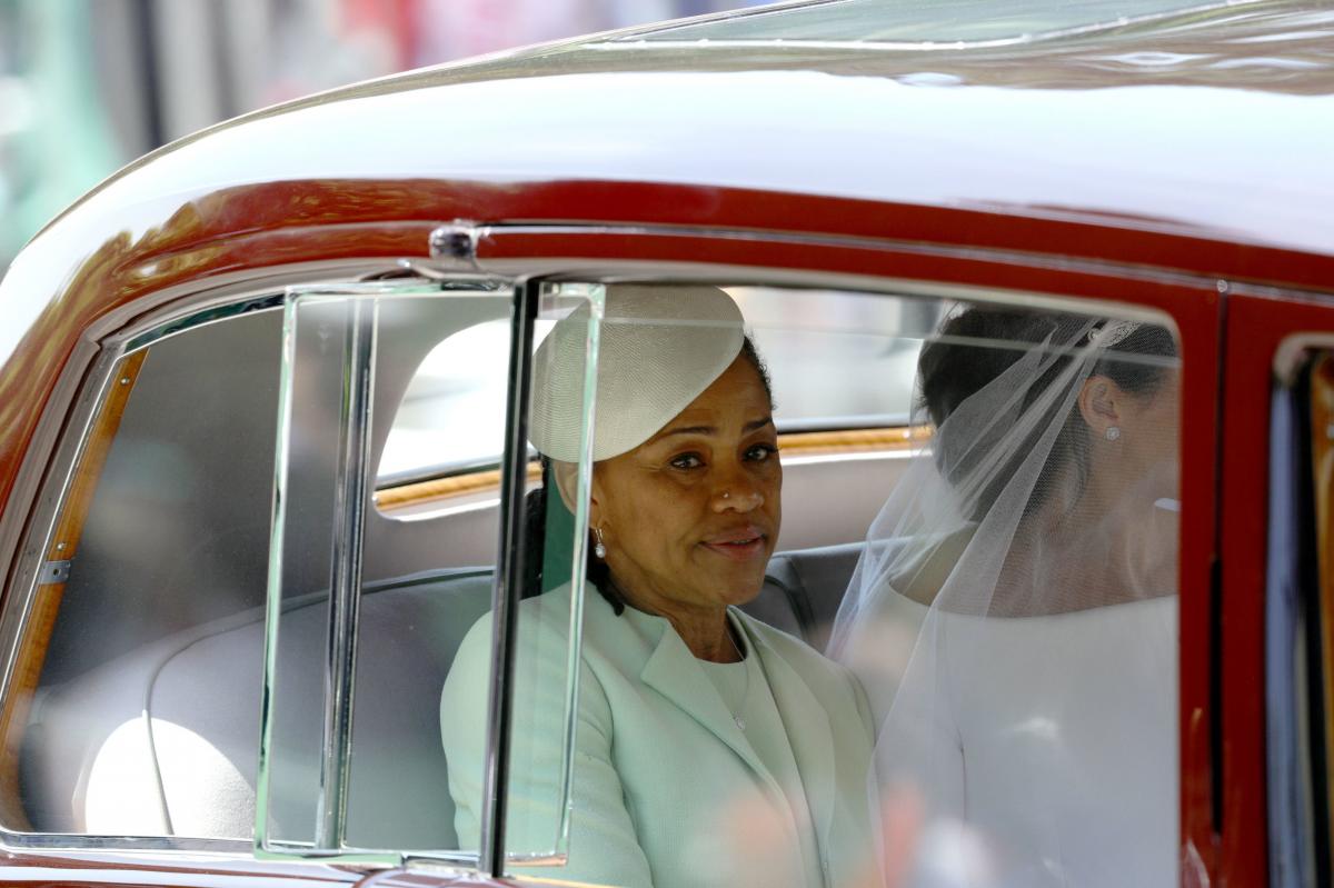 Les larmes de la maman de Meghan