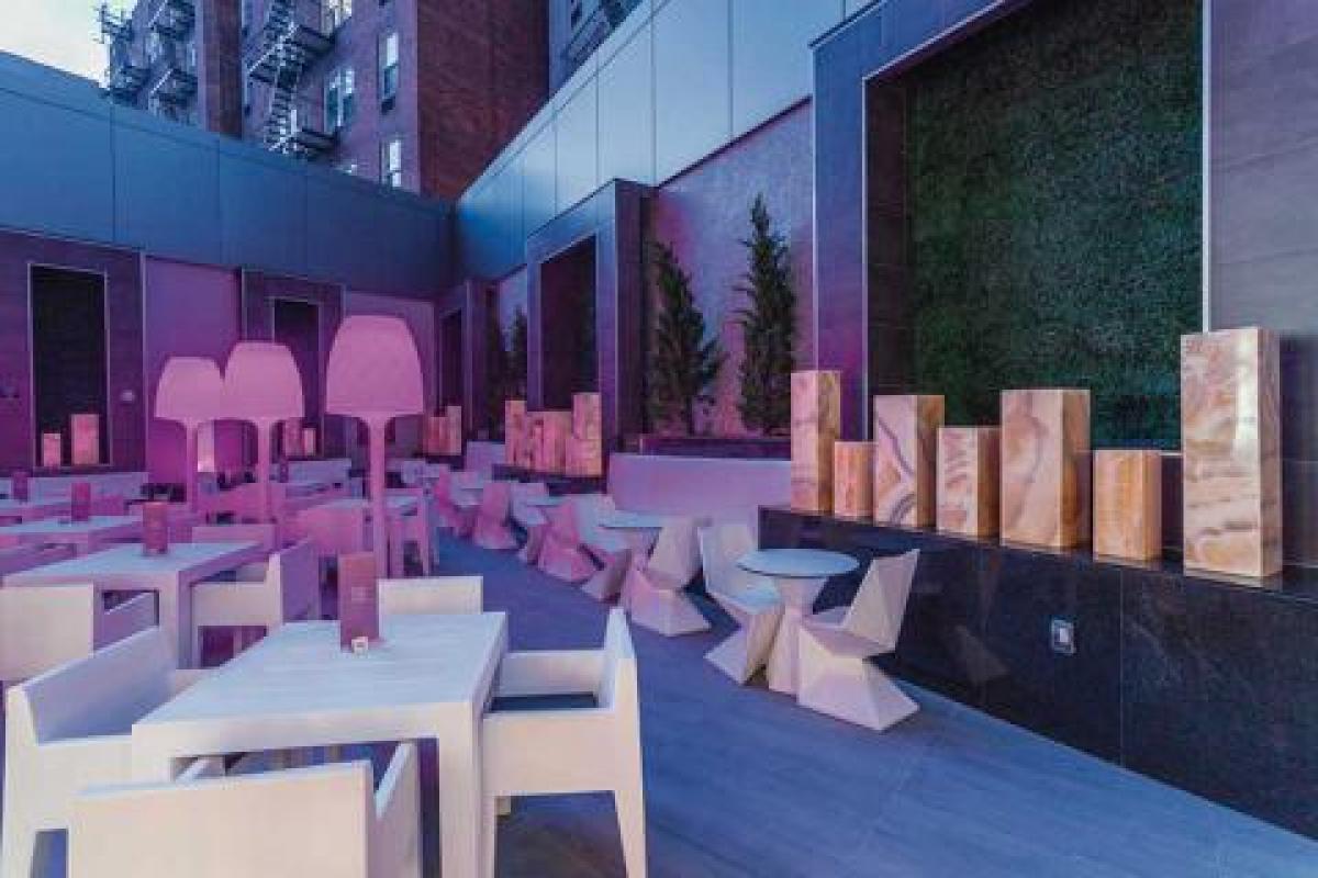 HOTEL RIU PLAZA NEW YORK TIMES SQUARE****