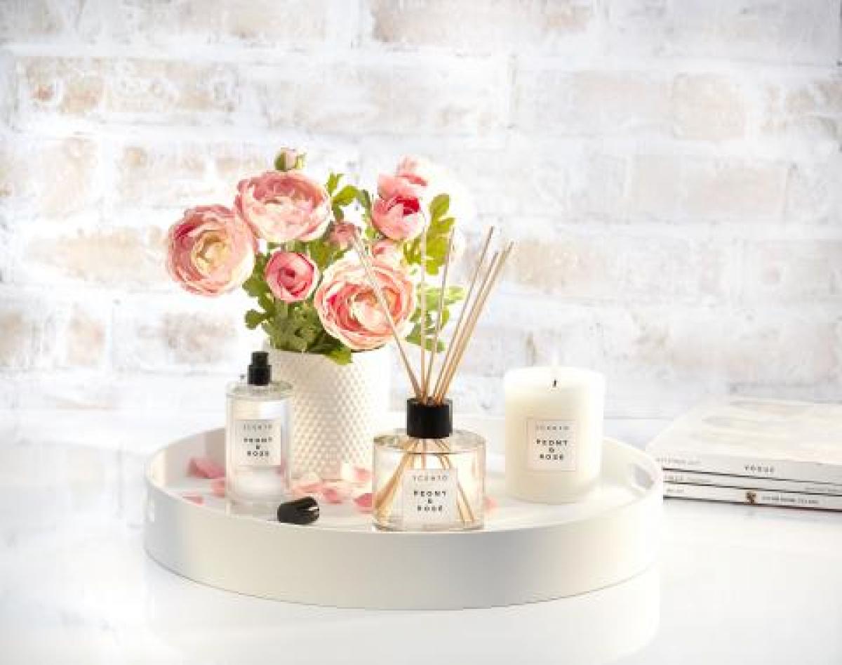 Peony & rose