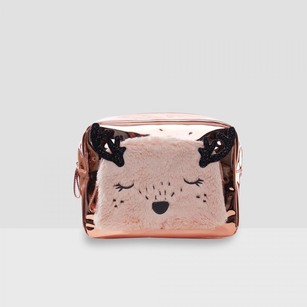 Une trousse de toilette Bambi