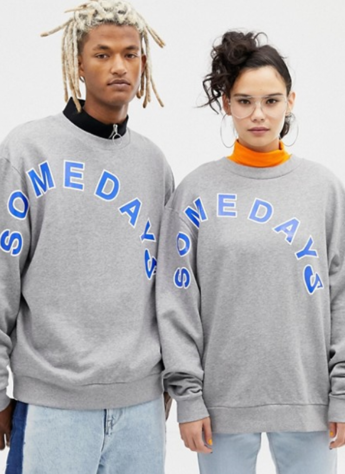 Sweatshirt gris à inscription unisex